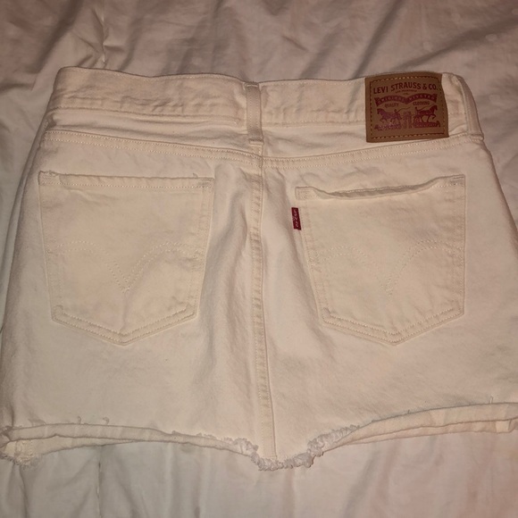White Levi Skirt - Picture 3 of 4